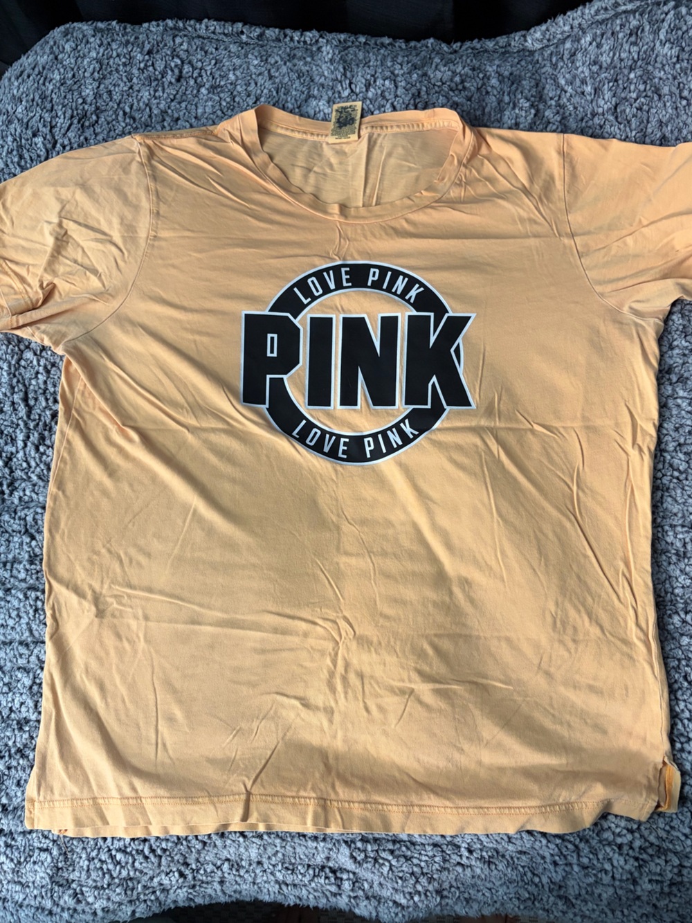 PINK Victoria's Secret Peach Short Sleeve Crew Tee with Black Logo
